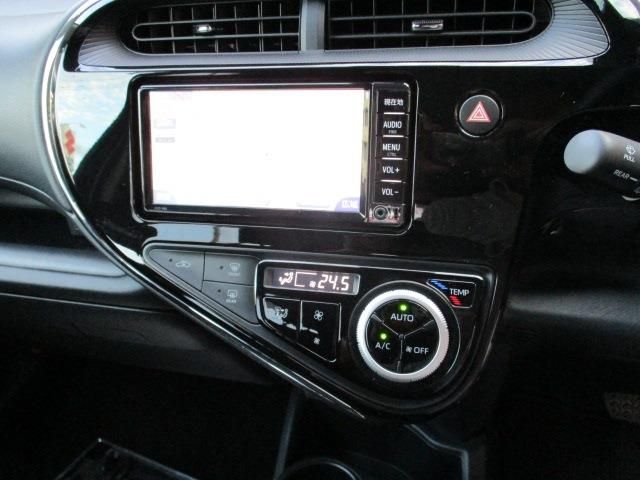 Toyota AQUA 2018-10 13932-4