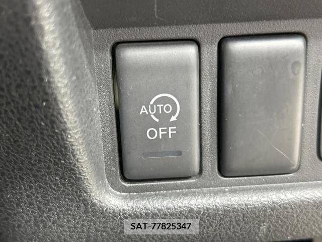 Nissan JUKE 2013-08 336167-6