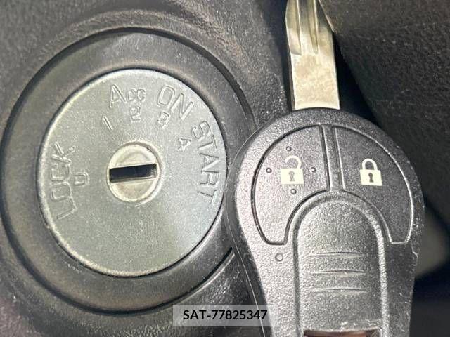 Nissan JUKE 2013-08 336167-5