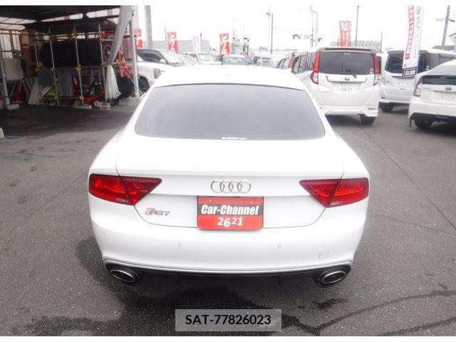 Audi A7 2011-06 292682-2