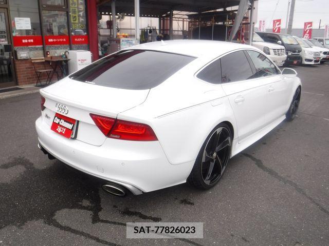 Audi A7 2011-06 292682-6