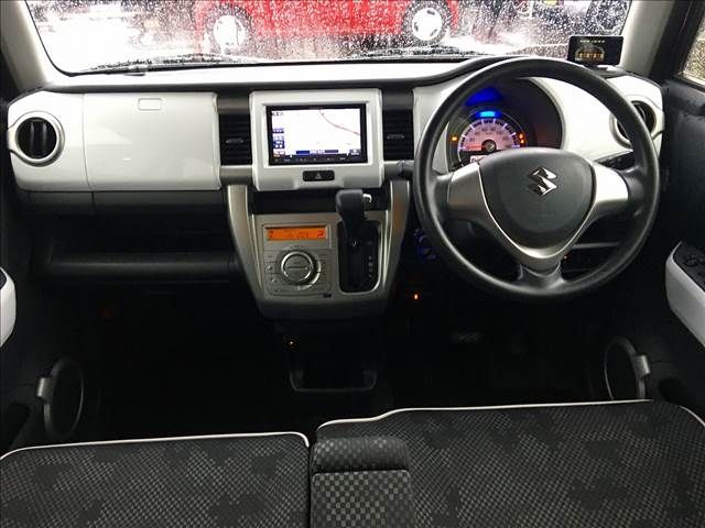 Suzuki HUSTLER 2017-02 12845-1