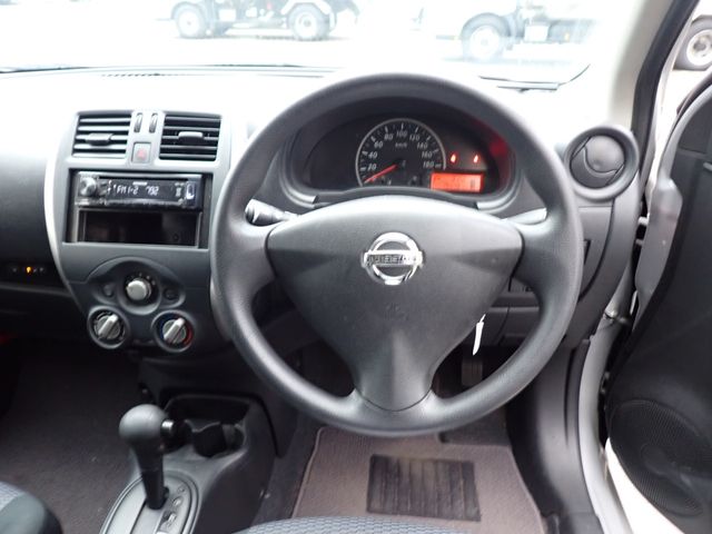 Nissan MARCH 2018-11 196168-7