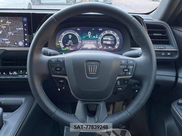 Toyota CROWN 2022-09 218790-11