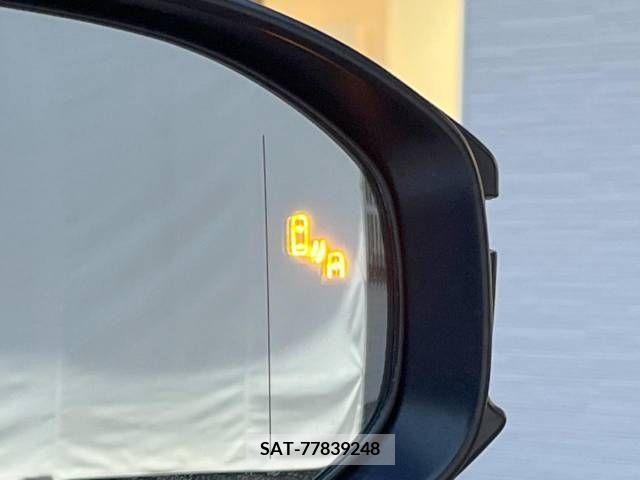 Toyota CROWN 2022-09 218790-4