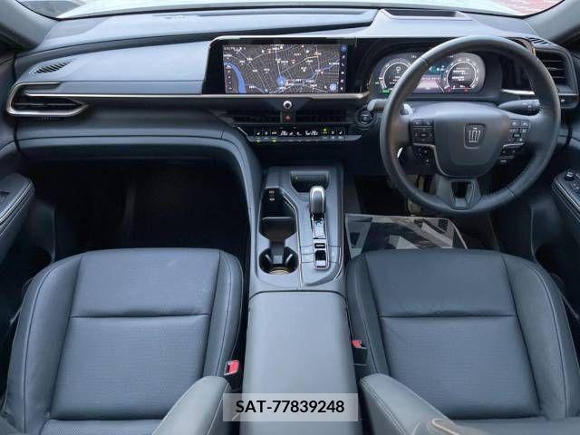 Toyota CROWN 2022-09 218790-1