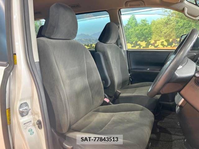 Toyota VOXY 2010-08 336293-7