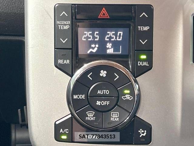 Toyota VOXY 2010-08 336293-5