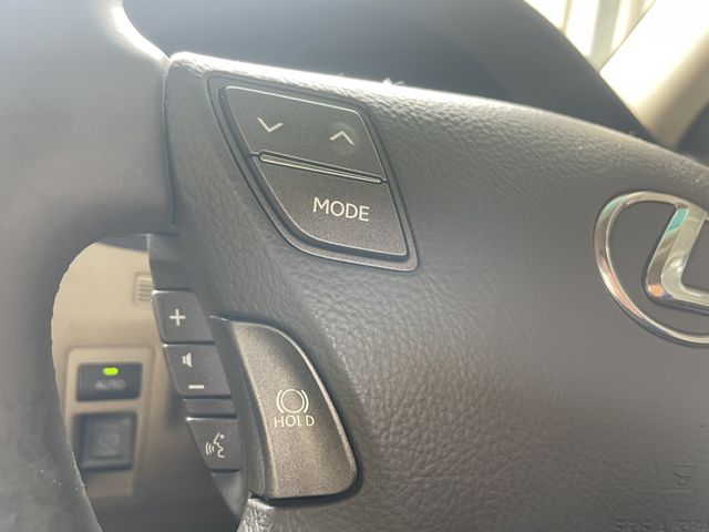 Lexus LS 2007-07 5700-11