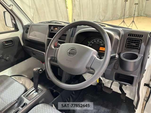 Nissan CLIPPER 2019-04 302146-12
