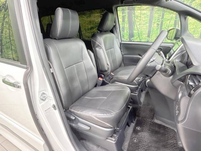 Toyota VOXY 2020-02 23958-8