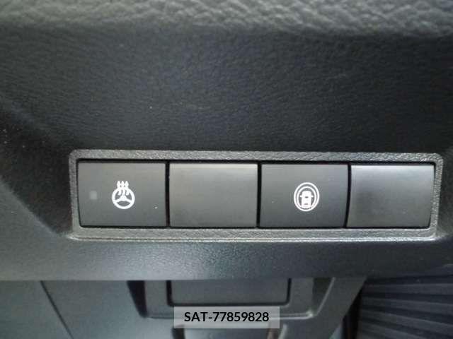 Nissan NOTE 2021-06 302455-6