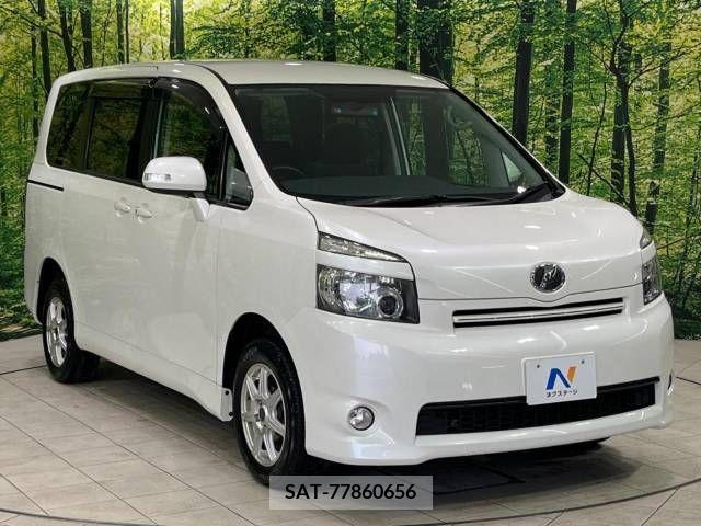 Toyota VOXY 2009-06 370513-17