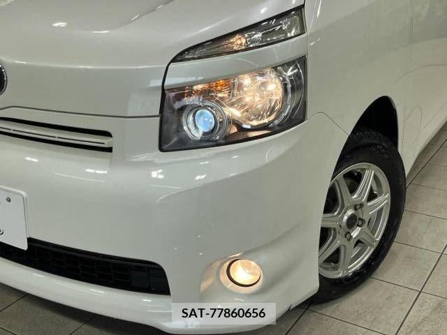 Toyota VOXY 2009-06 370513-13