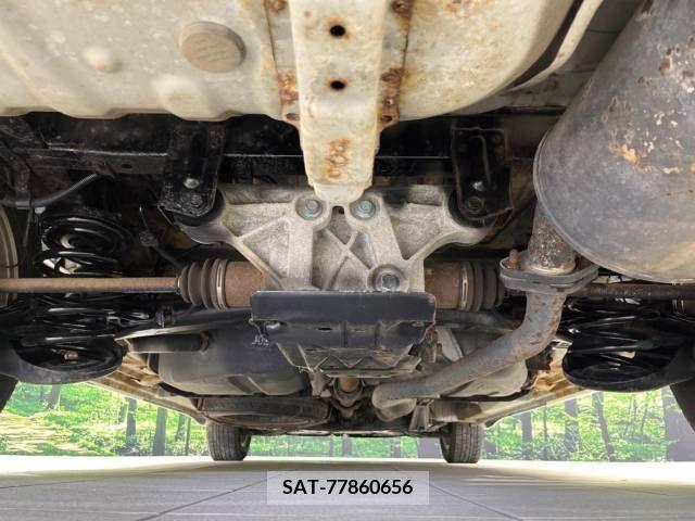 Toyota VOXY 2009-06 370513-19