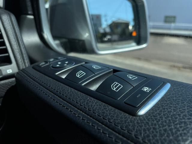 Mercedes Benz G-CLASS 2016-05 19637-19