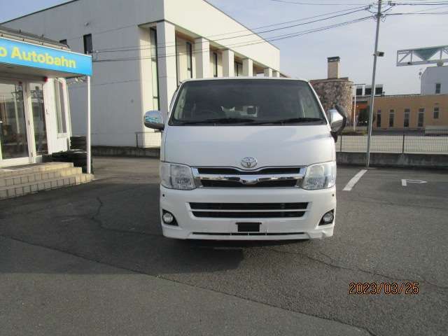 Toyota HIACE VAN 2013-06 8009-1