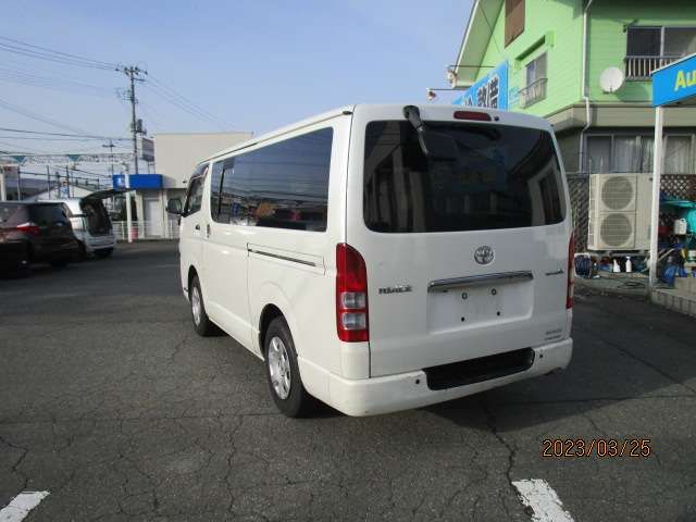 Toyota HIACE VAN 2013-06 8009-6