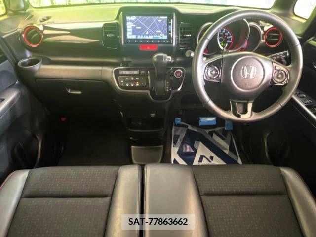 Honda N BOX CUSTOM 2015-08 306774-1