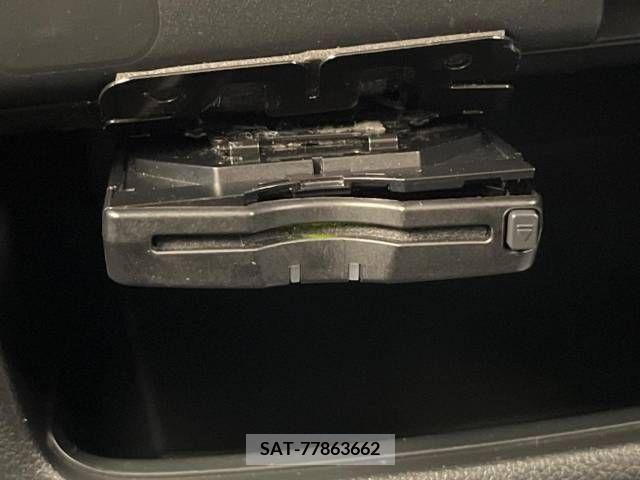 Honda N BOX CUSTOM 2015-08 306774-6