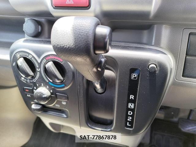 Suzuki EVERY 2018-07 352964-14