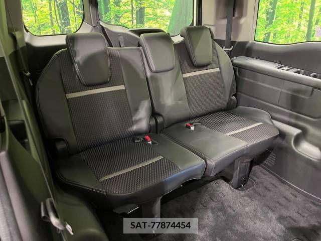Honda STEP WGN 2017-09 217298-9
