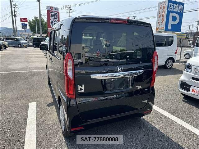 Honda N BOX 2022-03 307383-9