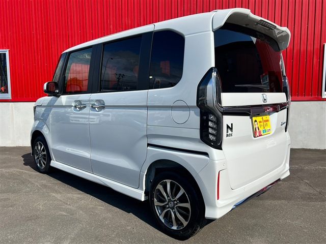 Honda N BOX CUSTOM 2023-06 12042-2