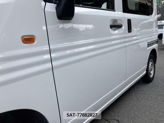 Honda N-VAN 2020-02 217315-16