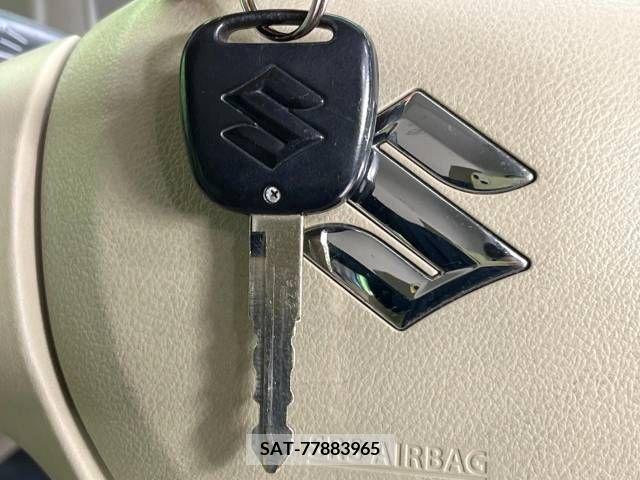 Suzuki ALTO 2013-07 304947-4