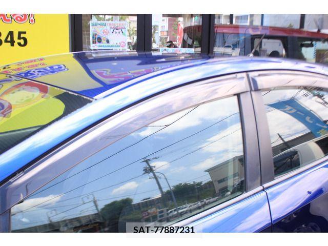 Toyota PRIUS 2010-02 321988-13