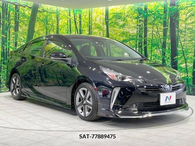 Toyota PRIUS 2021-08 282048-16