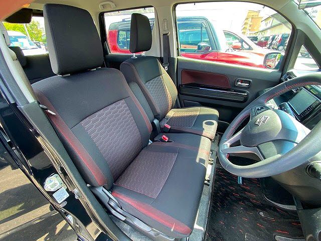 Suzuki WAGON R 2018-11 18288-9