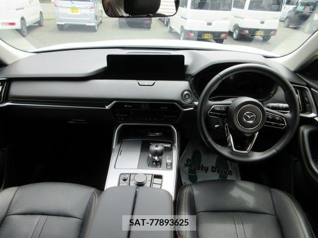 Mazda CX-60 2023-02 384176-1