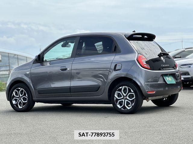 Renault TWINGO 2022-06 335707-25
