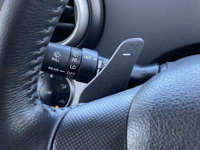 Toyota COROLLA RUMION 2011-06 7210-7