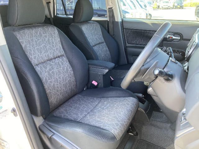Toyota COROLLA RUMION 2011-06 7210-12