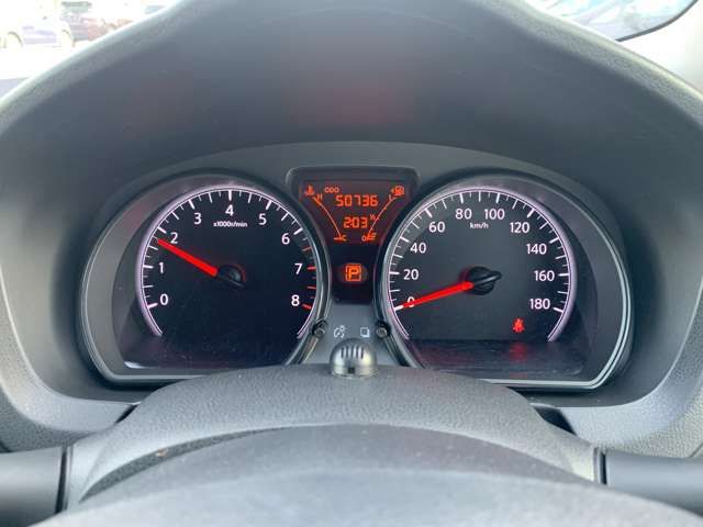 Nissan NOTE 2015-06 182581-3