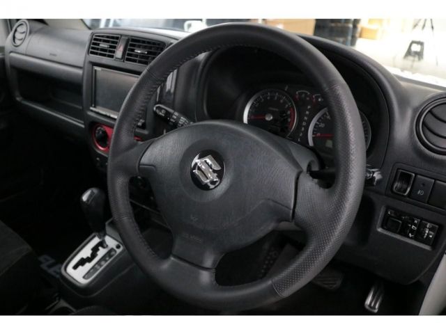 Suzuki JIMNY 2007-01 13806-16