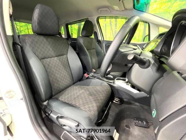 Honda FIT 2015-03 303842-8