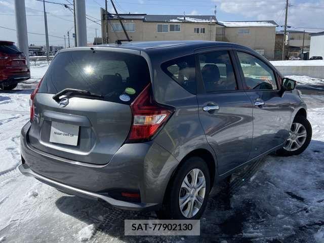 Nissan NOTE 2018-01 213481-1