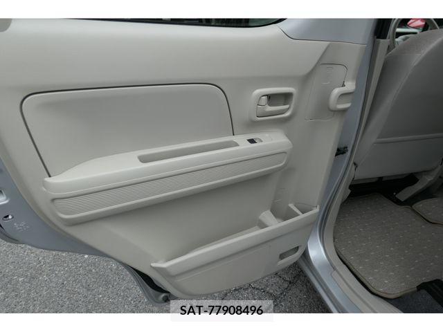 Suzuki WAGON R 2017-04 370936-12
