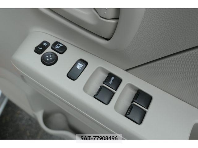 Suzuki WAGON R 2017-04 370936-24