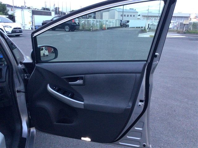 Toyota PRIUS 2009-09 20641-23