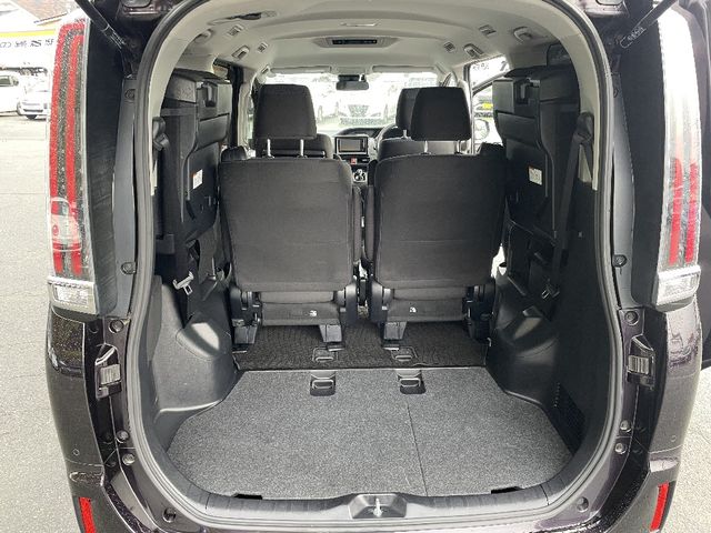 Toyota NOAH HYBRID 2019-12 190569-7