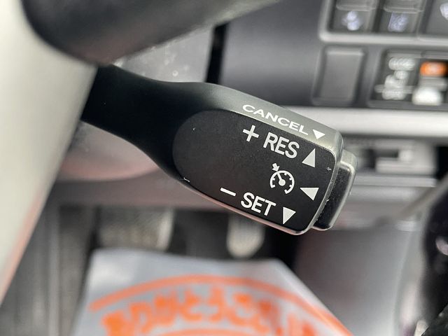 Toyota NOAH HYBRID 2019-12 190569-18