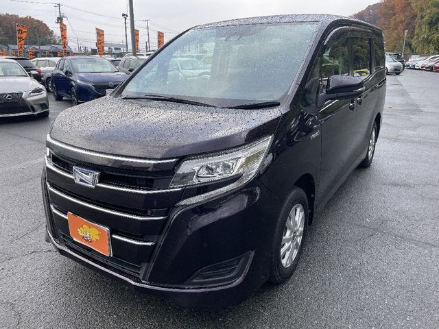 Toyota NOAH HYBRID 2019-12 190569-0