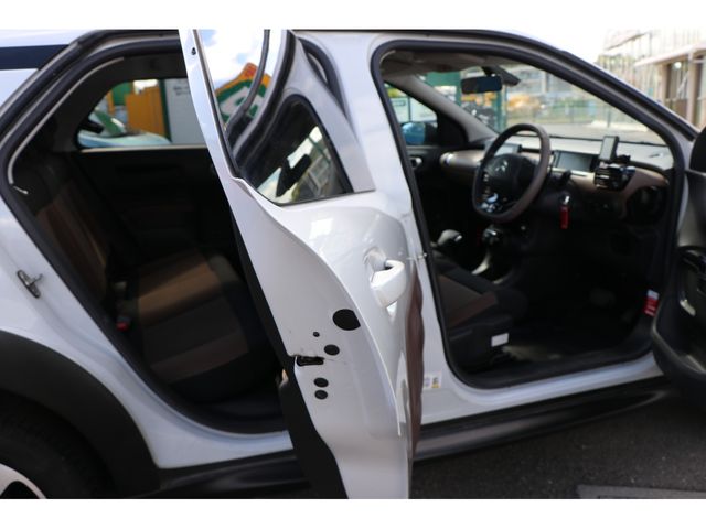 Citroen C4 2017-04 5638-10