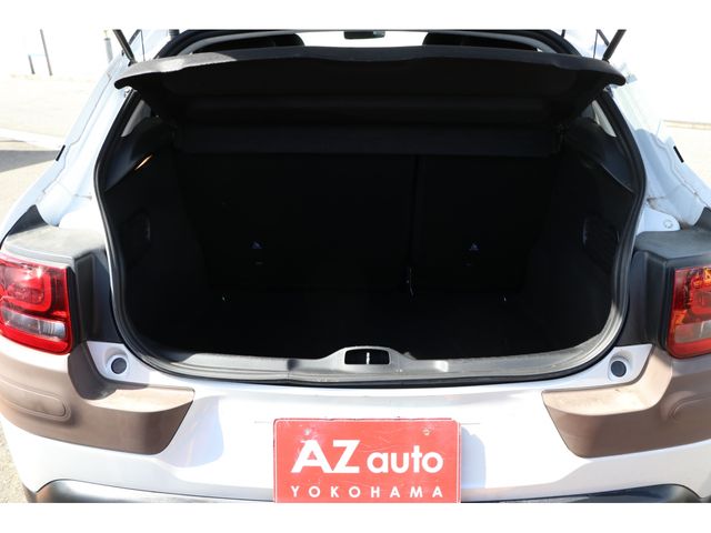 Citroen C4 2017-04 5638-15