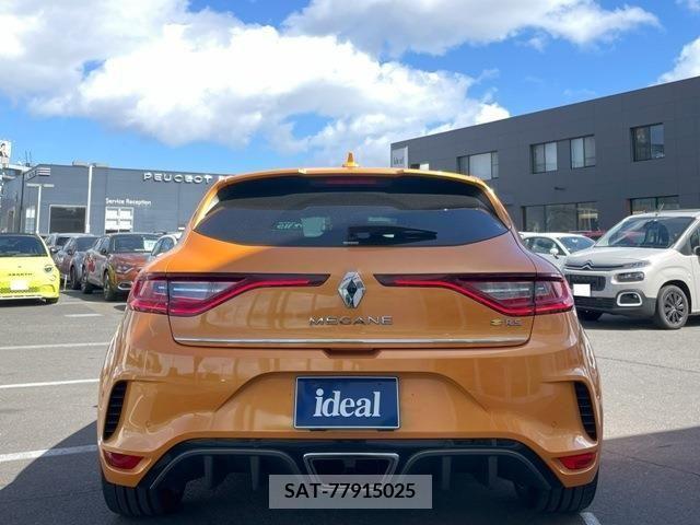 Renault MEGANE 2019-07 283114-6